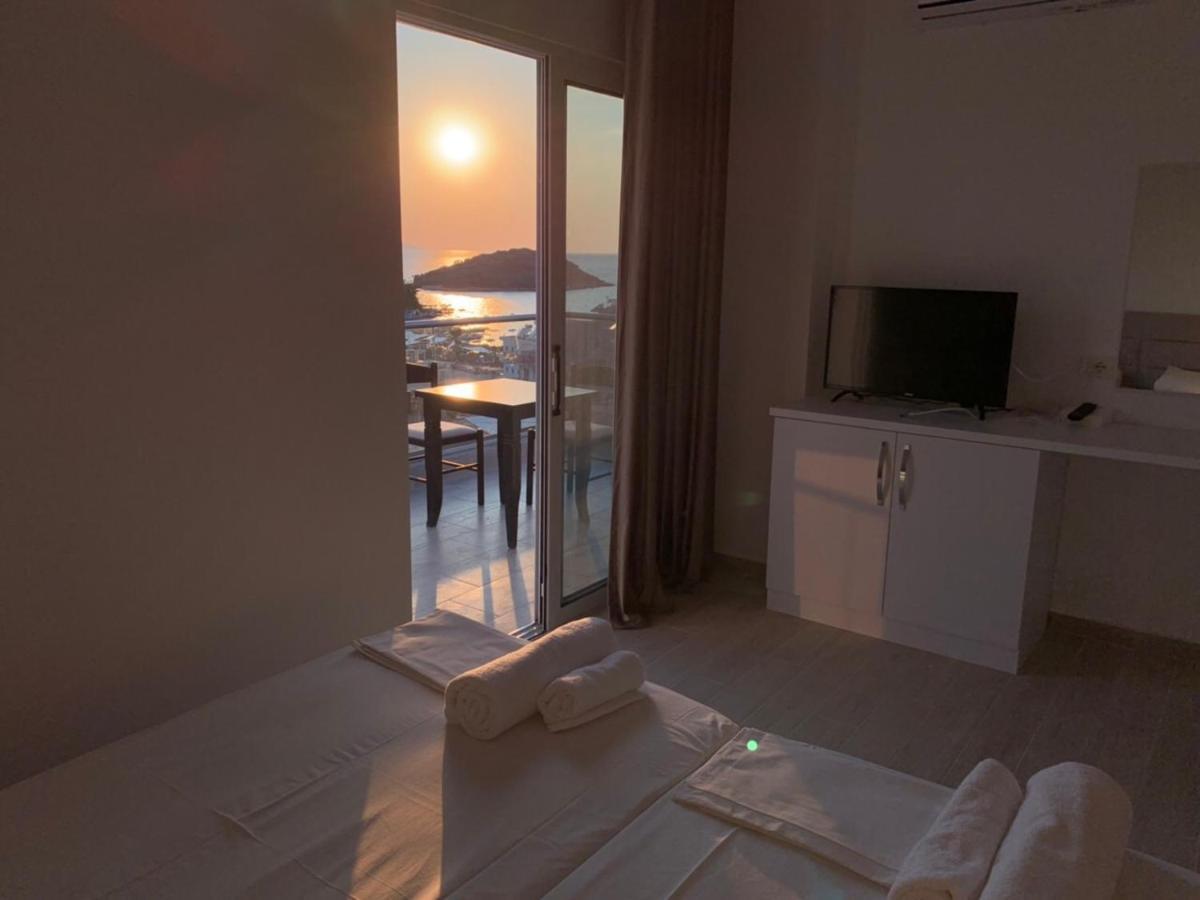 La Luna Hotel Ксамил Экстерьер фото